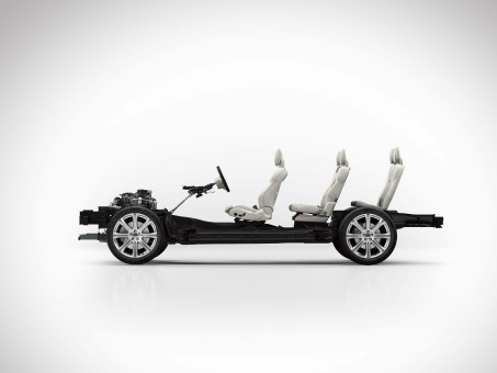 Volvo XC90-1
